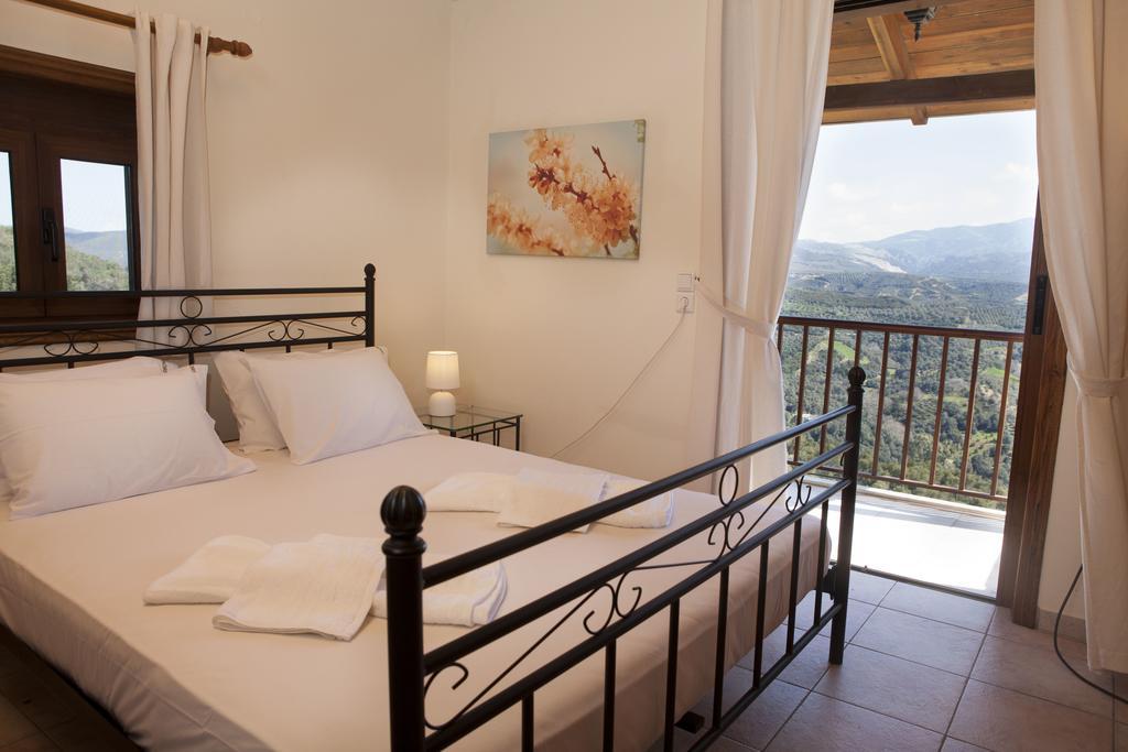Aori Hillside Villa Κάντανος Δωμάτιο φωτογραφία