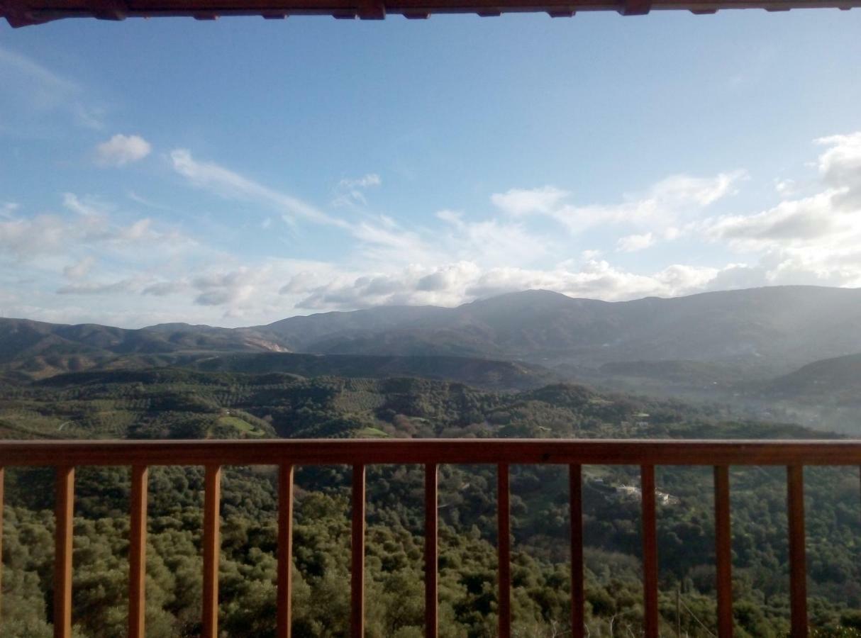 Aori Hillside Villa Κάντανος Δωμάτιο φωτογραφία